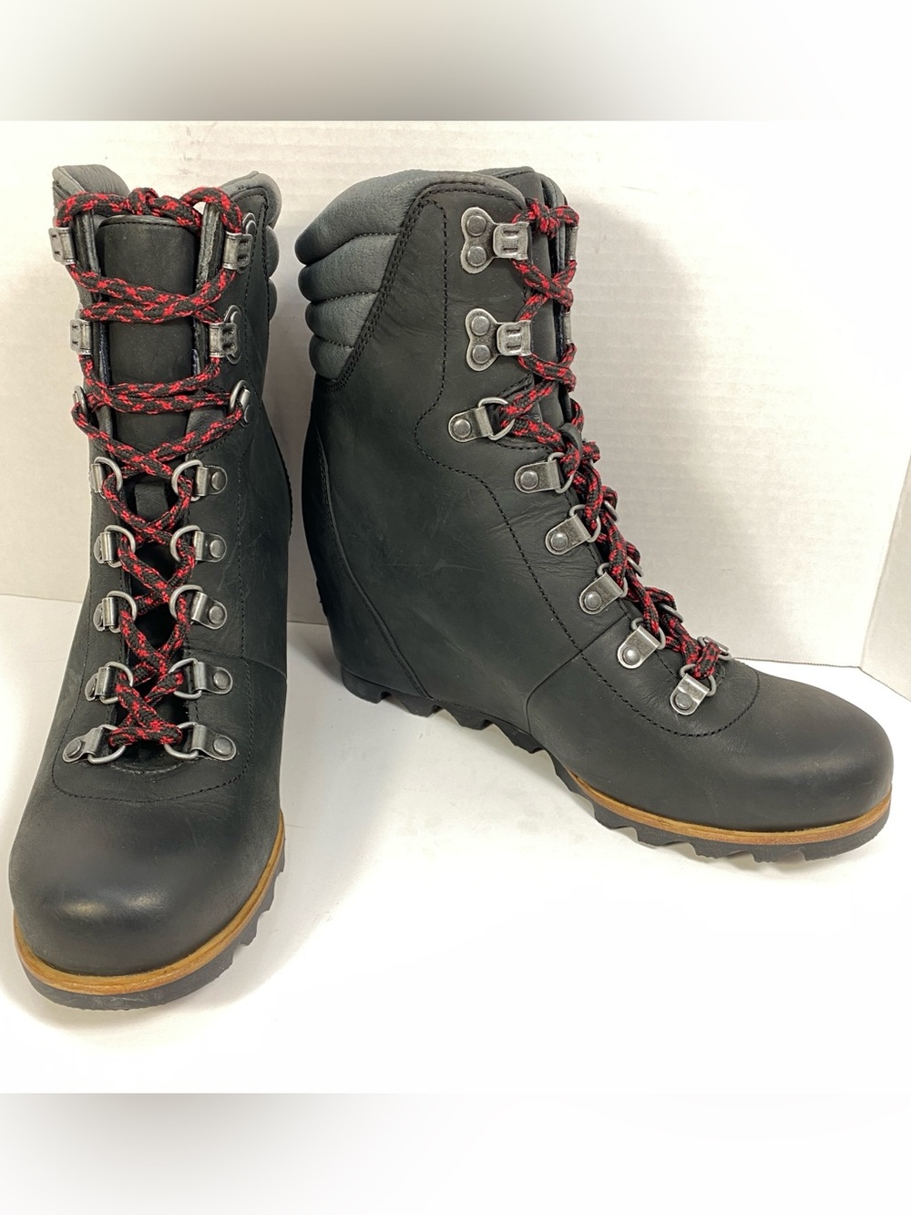 SOREL Conquest Genuine Leather Hidden Wedge Heel Combat Boots Black Women's Sz 9
